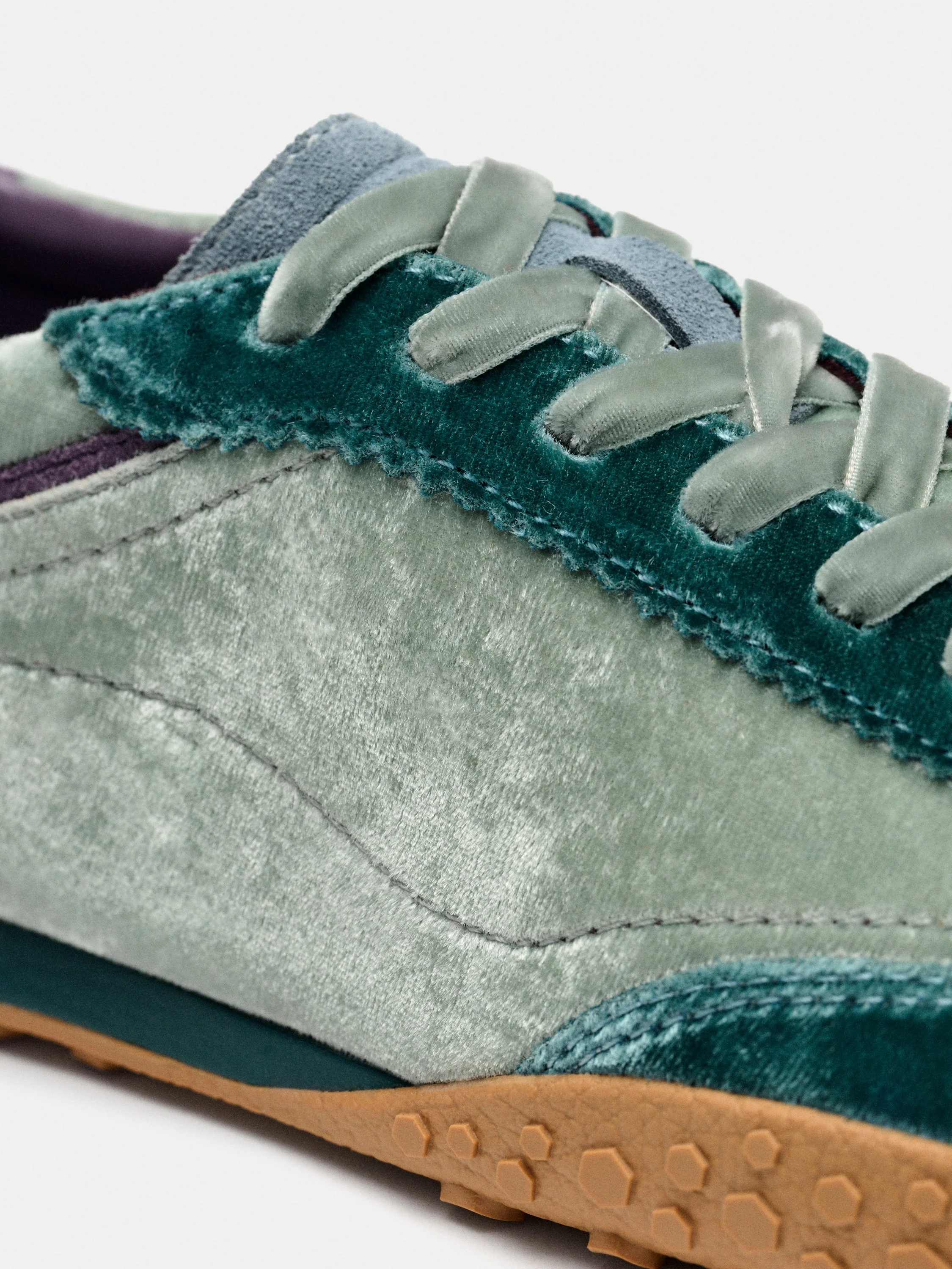 Bridge Velvet Aquamarine - Image 3