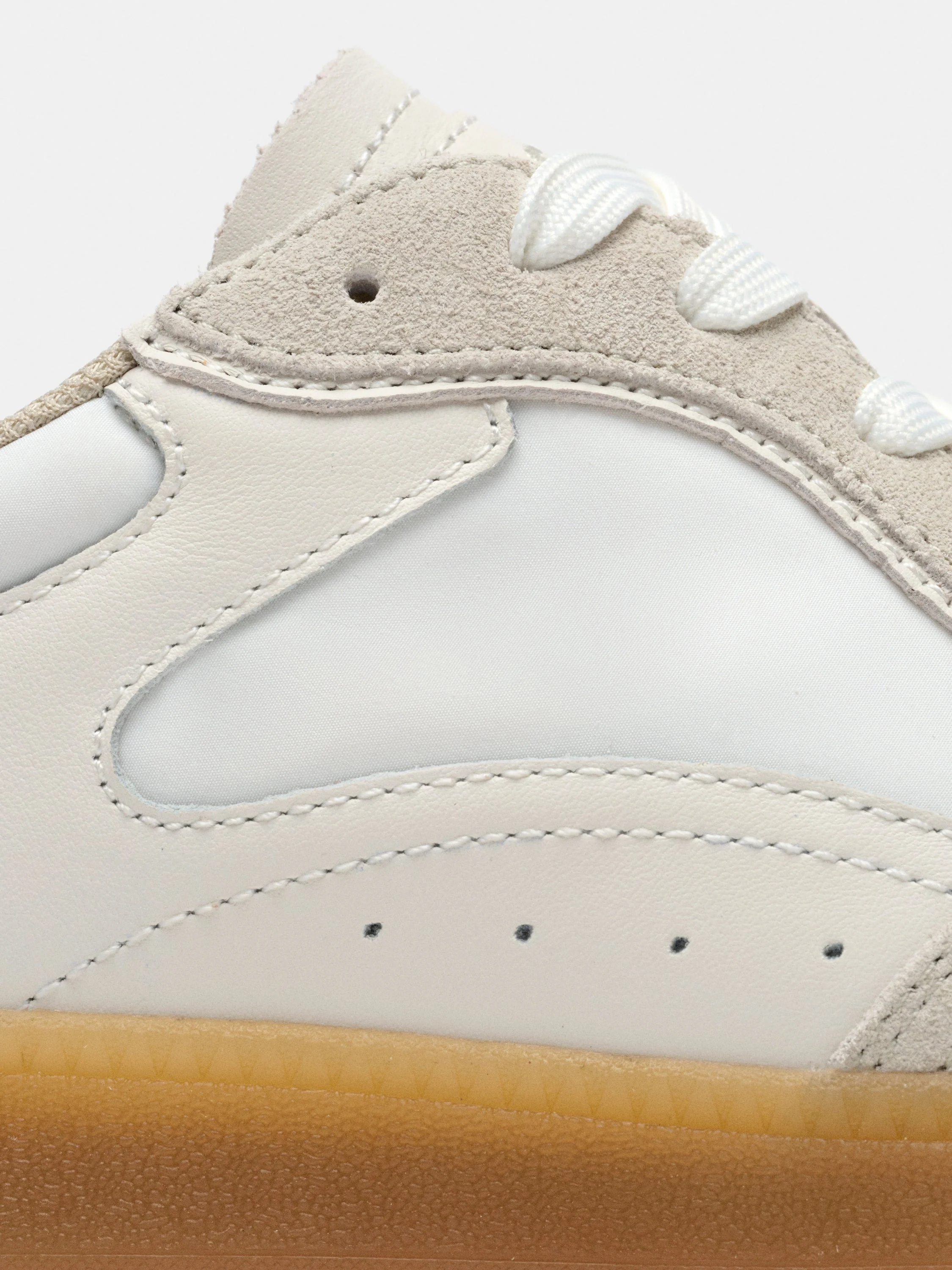 Park White - Image 3